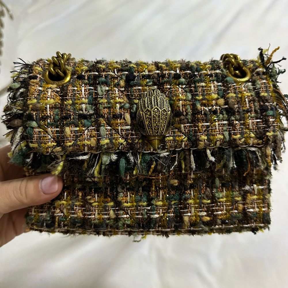 Small Kurt Geiger purse